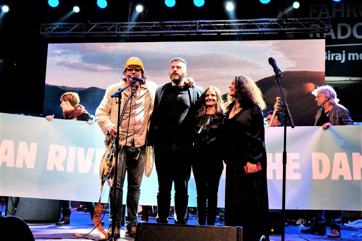 All singers joined their voices in the grand finale of the Concert for Balkan Rivers. © Nick St. Oegger