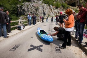 Day 23 – The kayak is getting to small for all the petition signatures
