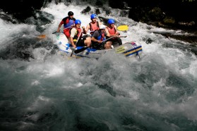 The Sana provides a source of income from ecotourism: paddling, but most of all flyfishing.